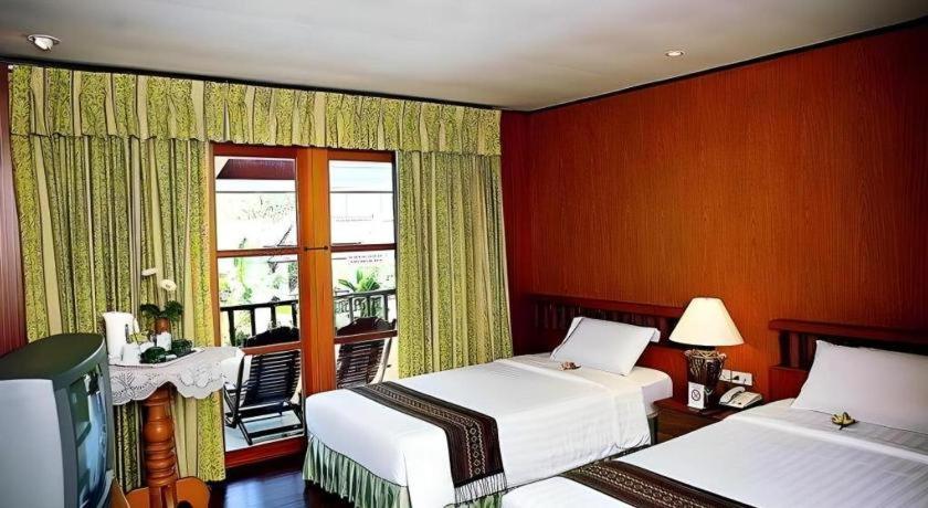 Phi Phi Banyan Villa Extérieur photo