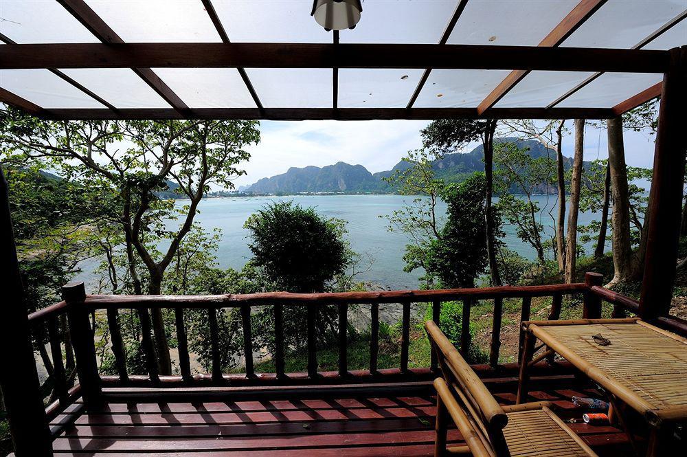 Phi Phi Banyan Villa Extérieur photo