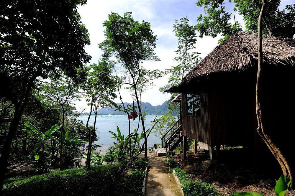 Phi Phi Banyan Villa Extérieur photo
